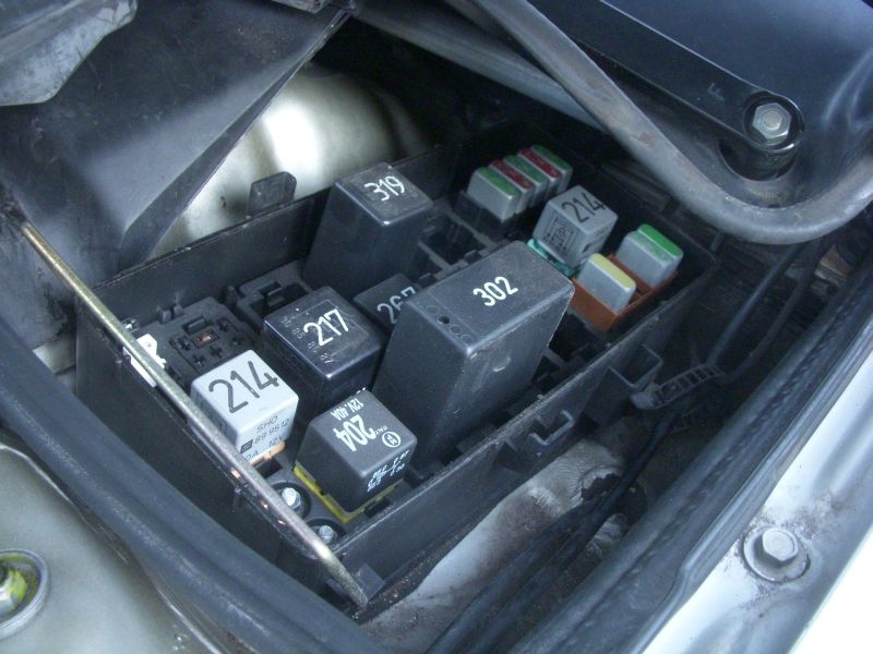 audi a6 starter relay location